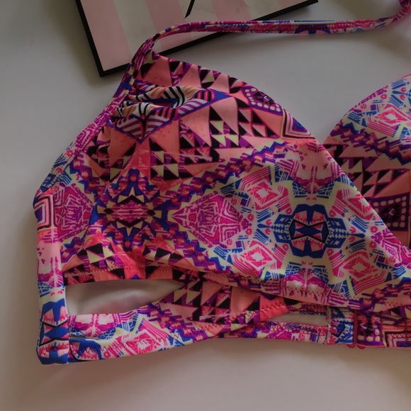 VICTORIAS SECRET PINK WRAP BIKINI TOP MEDIUM - Picture 3 of 11